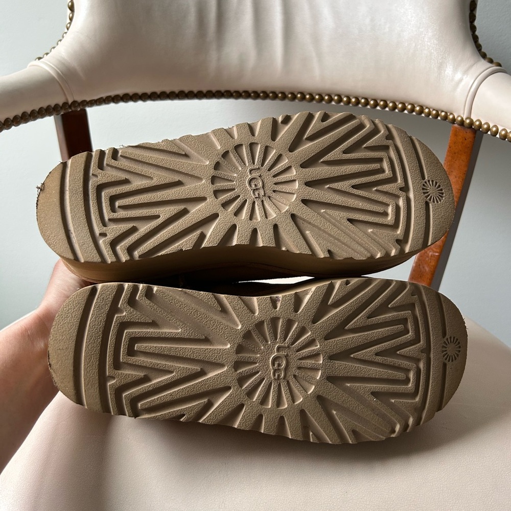 UGG brown suede Ultra Mini platform boots - Picture 6 of 7